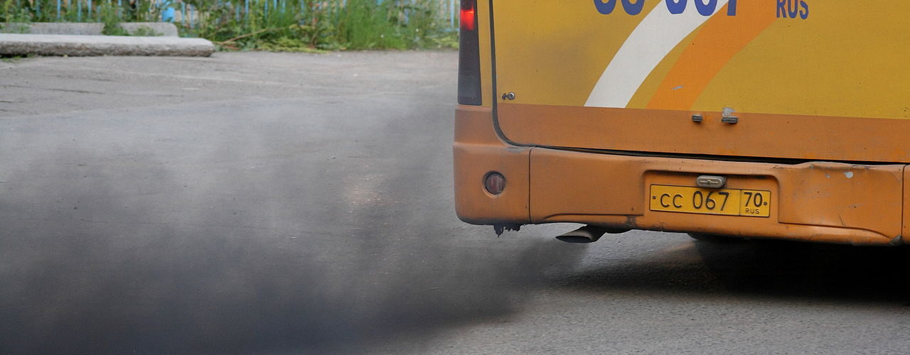 Bus Pollution - Wikimedia