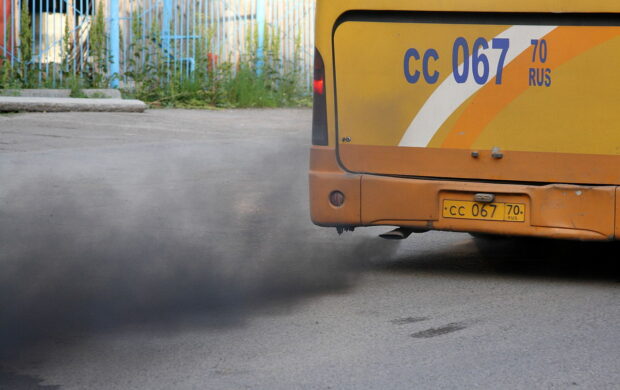 Bus Pollution - Wikimedia