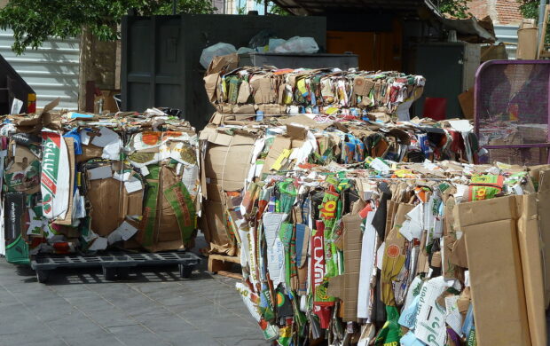 CarboardWaste - Wikimedia