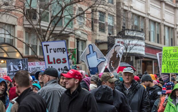 Protest_Signs_(31659322154)